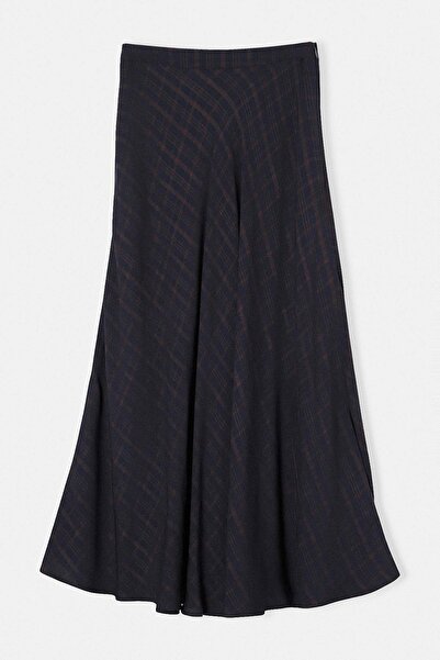 Trendyol Modest Ναυτικό μπλε καρό φούστα με επένδυση και ριχτή εφαρμογή TCTSS...