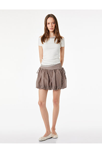 Koton Slim Fit Atlet Detaylı Kısa Kollu Viskon Karışımlı Omzu Açık Tişört