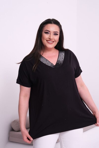 Esina Γυναικεία μπλούζα από βισκόζη με λαιμόκοψη V και λεπτομέρεια από πέτρες...