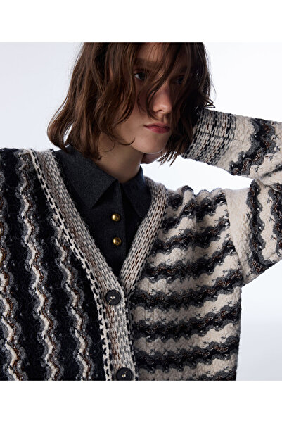 Twist Metallic Yarn Knitted Cardigan