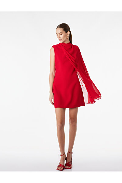 Koton Μίνι φόρεμα από κρεπ με λαιμόκοψη ποδηλάτου, μανίκια κάπα και γραμμή Α