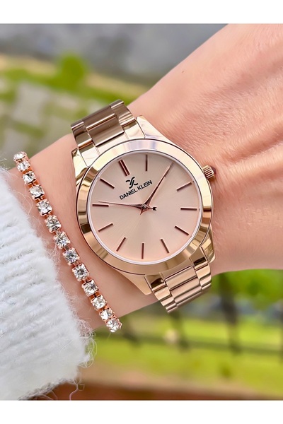New Season Women's Stainless Steel Band Wrist Watch+Bracelet