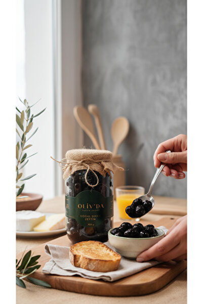 Oliv'da Siyah Sele Zeytin 1000cc