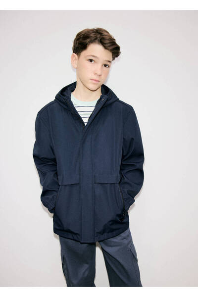 MANGO Kids Kapüşonlu su geçirmez parka