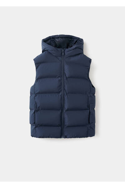 Quilted vest with hood