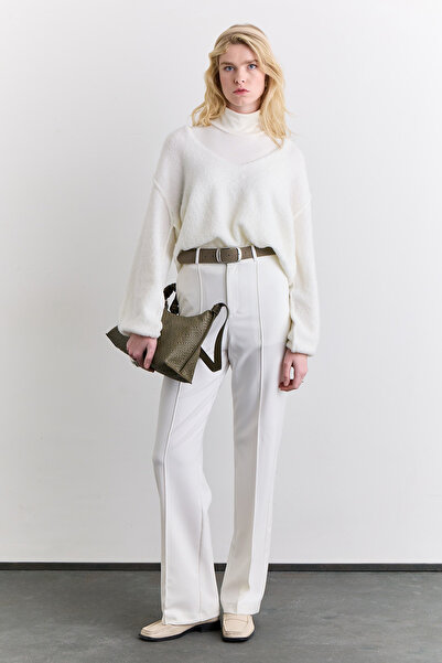 Manuka ΠΟΥΛΟΥΡΙΑ ΜΕ ΑΠΑΛΗ ΥΦΗ ΕΚΡΟΥ