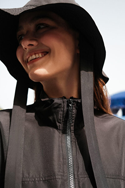 Manuka ΚΑΠΕΛΟ ΓΡΑΒΑΤΙΚΟ ΚΑΒΑΤΟ ΜΑΥΡΟ