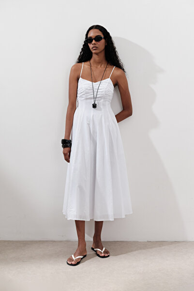 Manuka ΣΤΡΑΣΜΕΝΟ ΛΕΠΤΟΜΕΡΕΙΑ ΦΟΡΕΜΑ ΕΚΡΟΥ