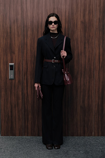 Manuka Μπουφάν μπλέιζερ σε μπλε κλασικό κόψιμο