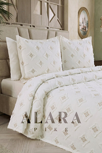 ALARA PİKE Krem Premium Ponponlu Şönil Çift Kişilik Yatak Örtüsü Takımı