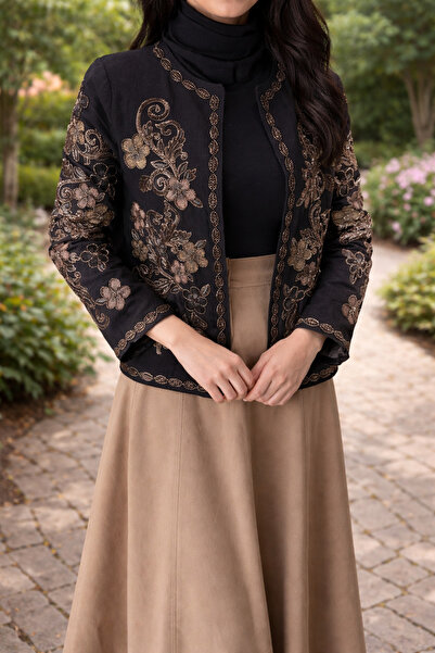 Lavanta Tekstil Μπουφάν με σχέδιο από χάντρες και κεντημένα λουλούδια