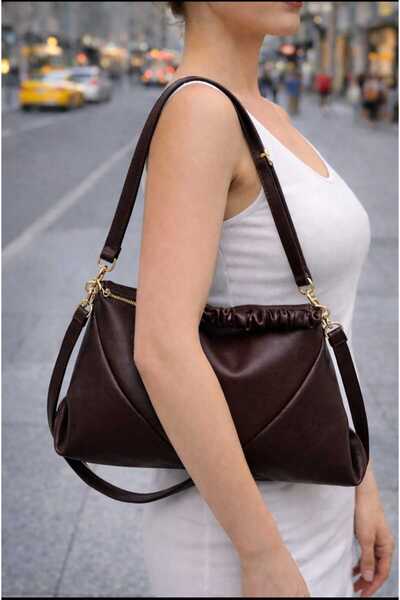 ÖZÜM ÇANTA Women's Drawstring Handle Shoulder Bag Brown