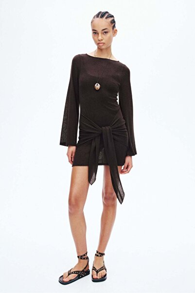 H&M Tie-detail dress
