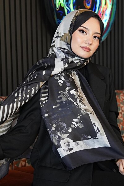 AFVENTE Retro Floral Pattern Beige Soft Cotton Shawl