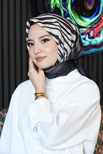 AFVENTE Eșarfă neagră din bumbac cu model zebră