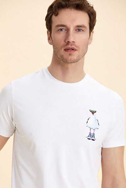 SMILE Beauti-Gull White Cotton Seagull Printed T-Shirt