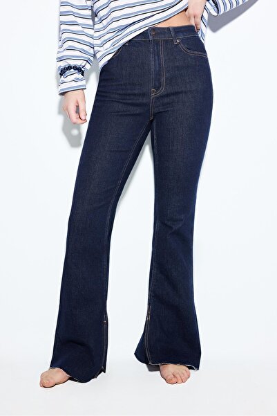 Stradivarius D74 slim fit İspanyol paça jean