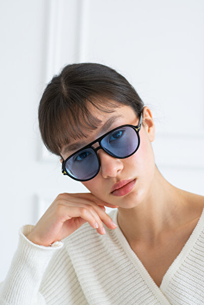 Zealous Women's Sea Blue Oval Stylish Sunglasses