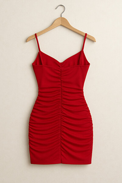 ENMADAM Kırmızı Askılı Büzgülü Mini Elbise Bodycon Kadın Gece & Parti Elbisesi