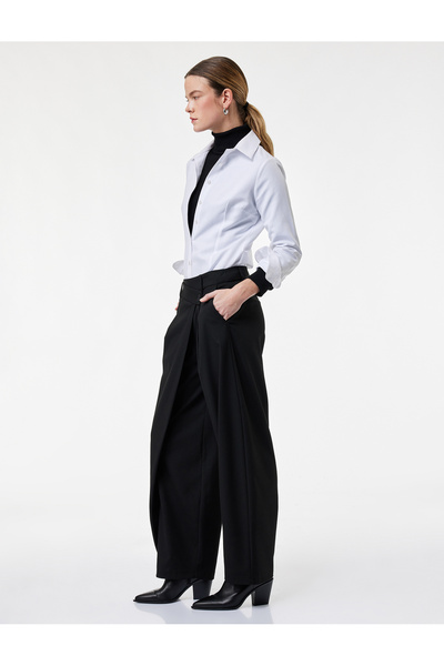 Koton Υφασμάτινο παντελόνι με ασύμμετρη λεπτομέρεια κλεισίματος