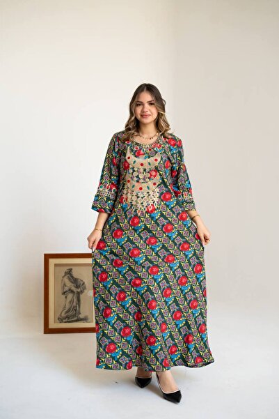 Graciana Traditional Shaliki Jalabiya, Carrying All the Elegance of Its Details.