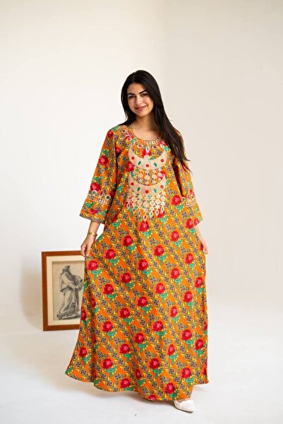 Graciana Traditional Shaliki Jalabiya, Carrying All the Elegance of Its Details.