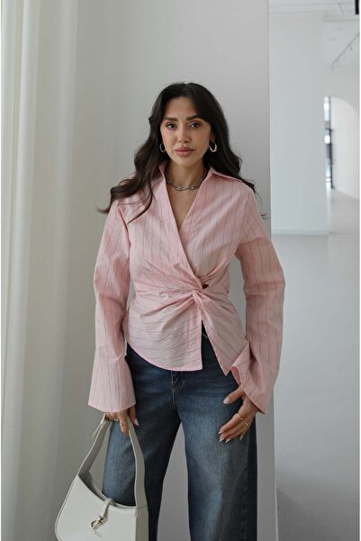 Havoş Cămașă roz cu nod detaliat în față și dungi