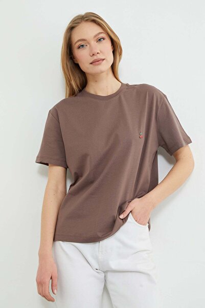 Fulla Moda Μπλουζάκι με λαιμόκοψη ποδηλάτου και αξεσουάρ Cherry