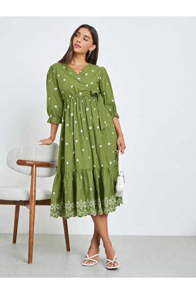 Styli Olive Embroidered Midi Dress with 3/4 Sleeves