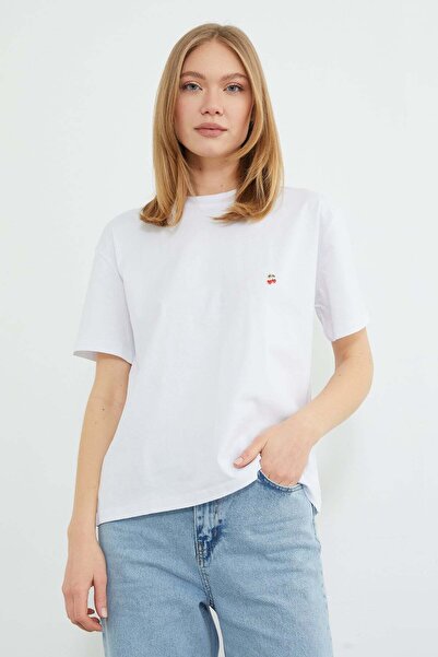 Fulla Moda Crew Neck T-Shirt with Cherry Accessories