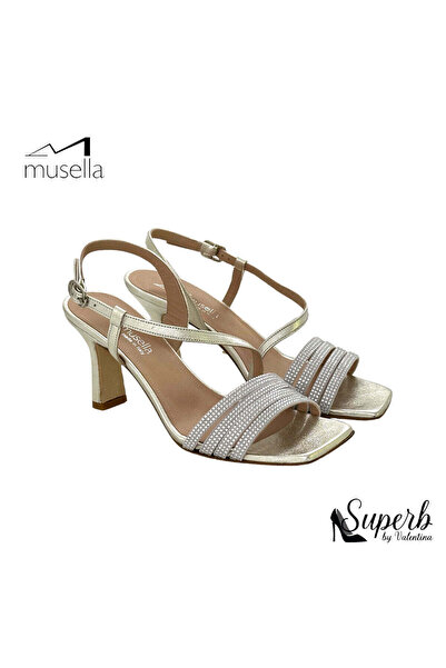 MUSELLA Sandals