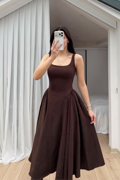 Sindimoda Μίντι φόρεμα με τετράγωνο γιακά και ανοιχτή πλάτη 4968