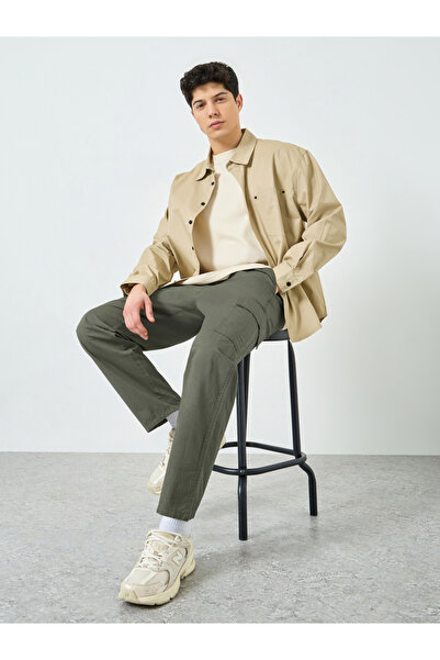 Styli Men Cotton Relaxed Fit Cargo Pants