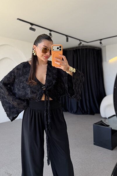 Gizem Ecemiş Janus Siyah Dokulu Bağlamalı Kimono