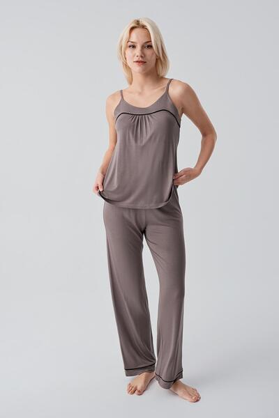 Artış Άνετο εύκαμπτο σετ πιτζάμες από λύκρα και βισκόζη με τιράντες