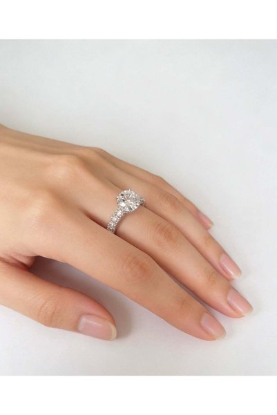 LABELRM Round Cut Ring