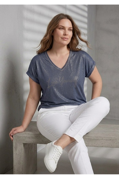 ELLA CAMELIA V-Neck Shiny Textured Combed Cotton Blouse