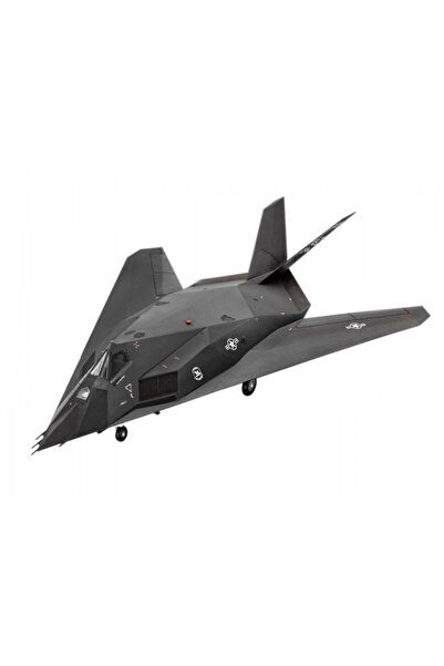REVELL Model de avion de luptă invizibil F-117 Nighthawk, scară 1:72, KIT