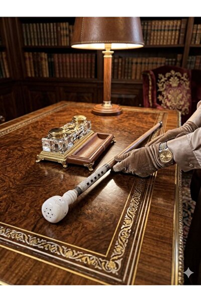 Generic A Distinctive Heritage Stick