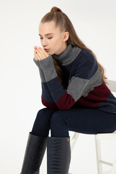 U.S. Polo Assn. Women's Cherry Sweater 50255638-Vr223