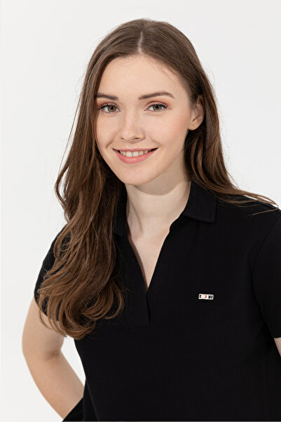 U.S. Polo Assn. Women's Black Basic T-Shirt 50253141-Vr046