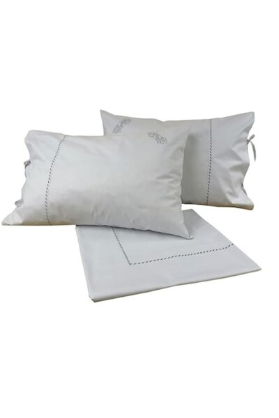Casa Bucuriei Set of 2 Embroidered Pillowcases 60 x 70 cm