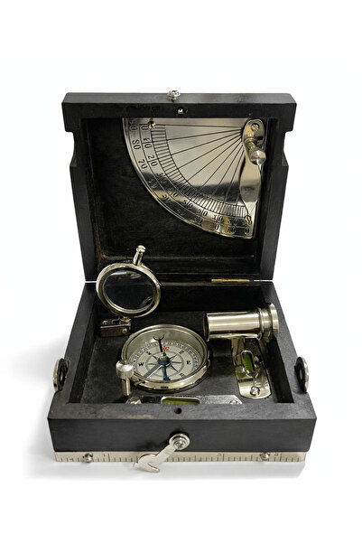 TTT Engraved Brass Compass Set with Wooden Box