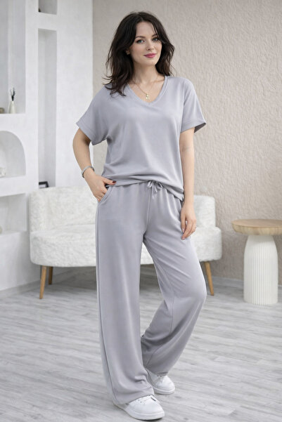 Lirviya Comfortable Modal Fabric V-Neck Short Sleeve Women's Tracksuit Set