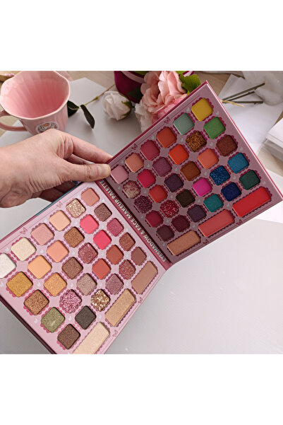 IGOODCO Multifunctional Color Eyeshadow Makeup Palette