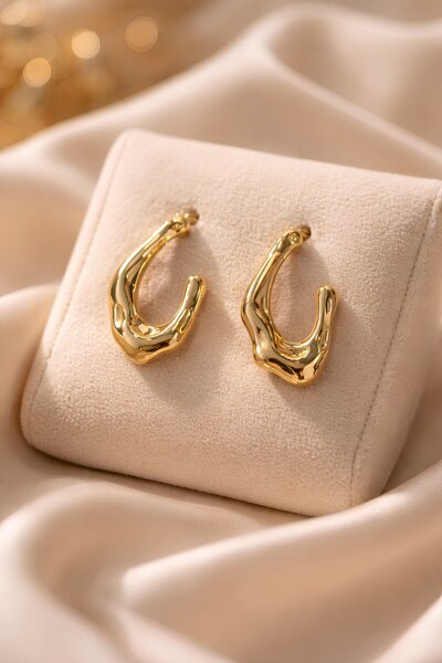 Lina Tia Women's Gold Lacquer Plated Asymmetrical Fluid Design Model Freedom ...