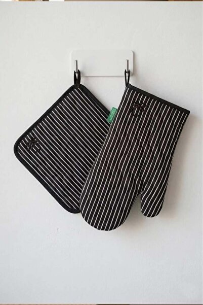 United Colors of Benetton Be-28454-Bk 100% Cotton Black Striped 17*30 Cm-20*2...