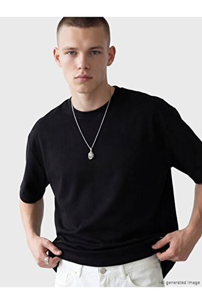 LC Waikiki Zero Roba Collar Men's T-Shirt from Uzg Store for Style Enthusiasts