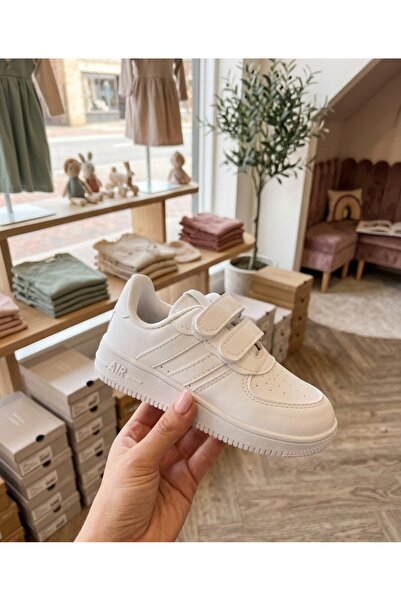 VARLIK AYAKKABI ΝΕΑ ΣΕΖΟΝ ΑΘΛΗΤΙΚΑ ΠΑΠΟΥΤΣΙΑ ΣΕ ΑΠΛΟ ΛΕΥΚΟ ΧΡΩΜΑ