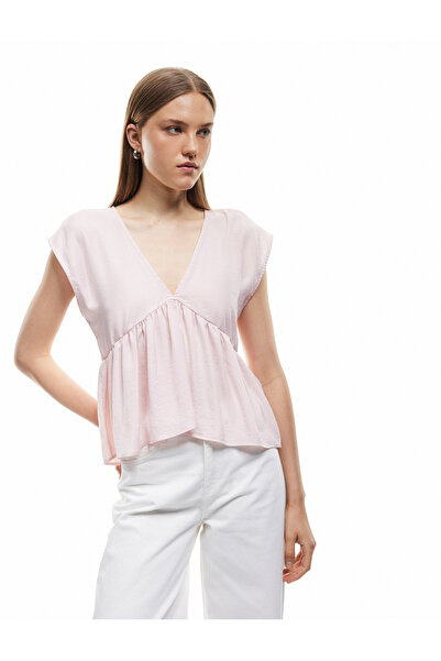 Koton Αμάνικη σατέν μπλούζα Aerobin από ύφασμα πλισέ με λαιμόκοψη V